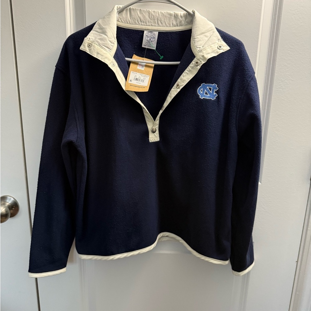 NWT Rivalry Threads UNC Tar Heels Fleece Pullover - Women’s Size S